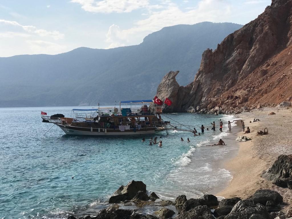 Bizde Henüz Sezon Bitmedi